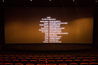 欧付宝欧付国际党委组织召开《长津湖》观影活动