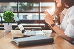 欧付宝欧付国际曾诚：女性心态会更沉稳 未来性别区别没那么大